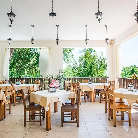 Arkutino Family Üdülőközpont Szozopol