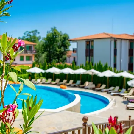 Arkutino Family Üdülőközpont 4*